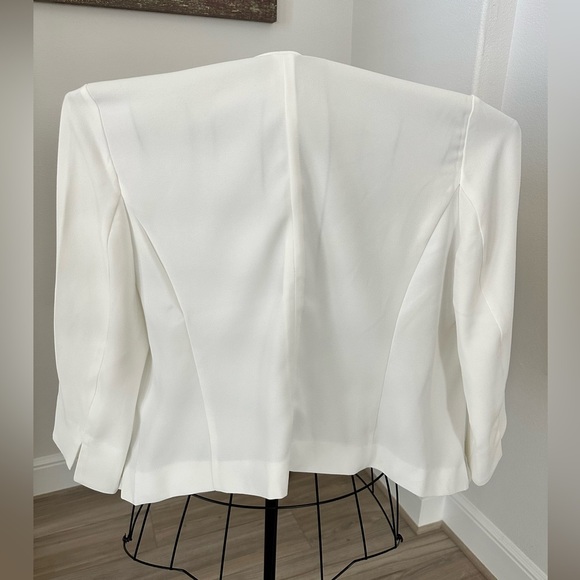 Ann Taylor Factory Blazer Size Medium - Picture 4 of 7